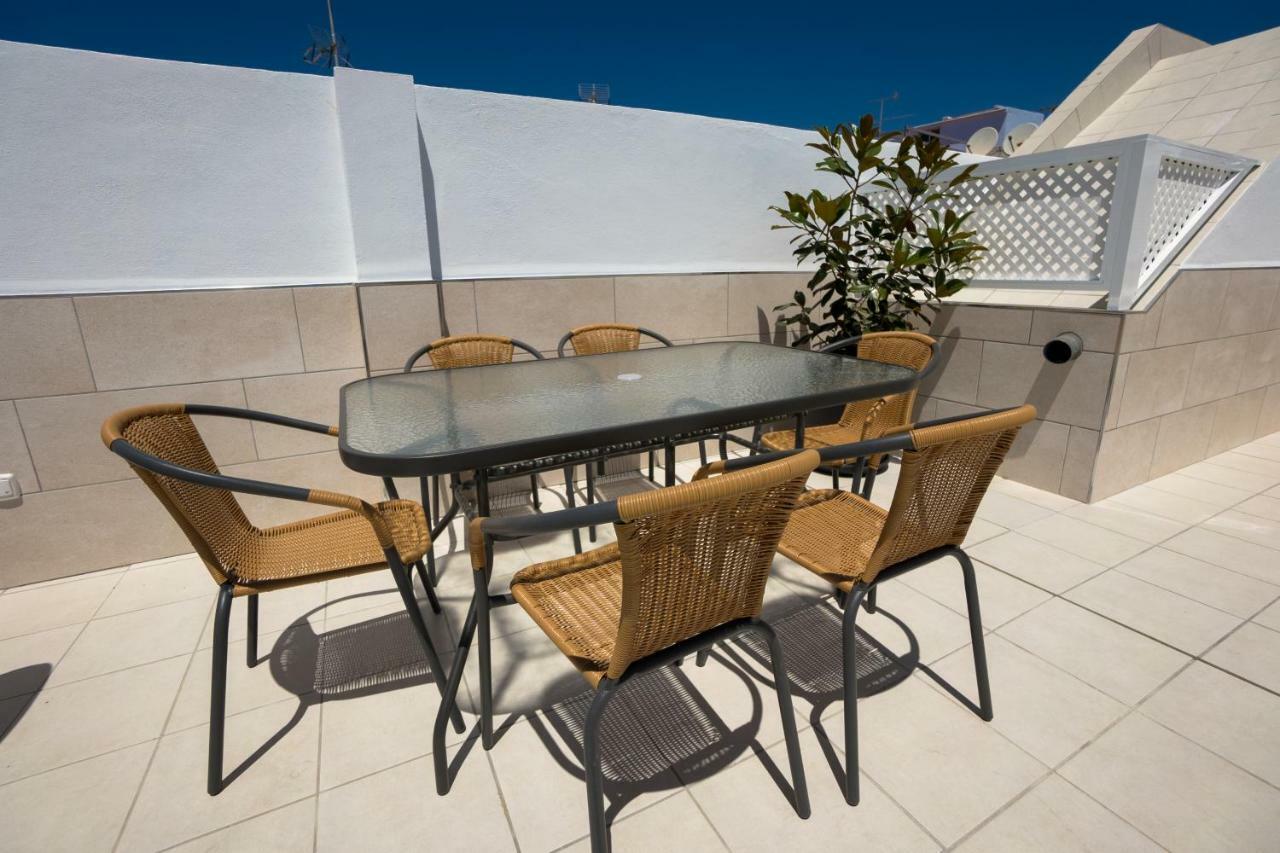 Apartamentos Mombasa 1 Planta Nerja Εξωτερικό φωτογραφία