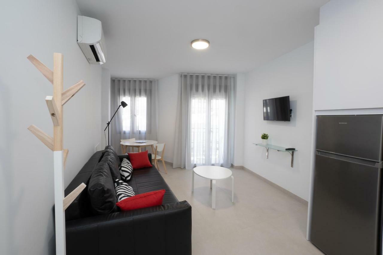Apartamentos Mombasa 1 Planta Nerja Εξωτερικό φωτογραφία