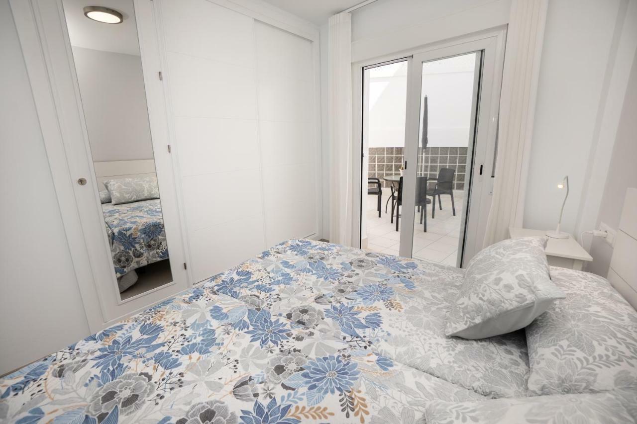 Apartamentos Mombasa 1 Planta Nerja Εξωτερικό φωτογραφία