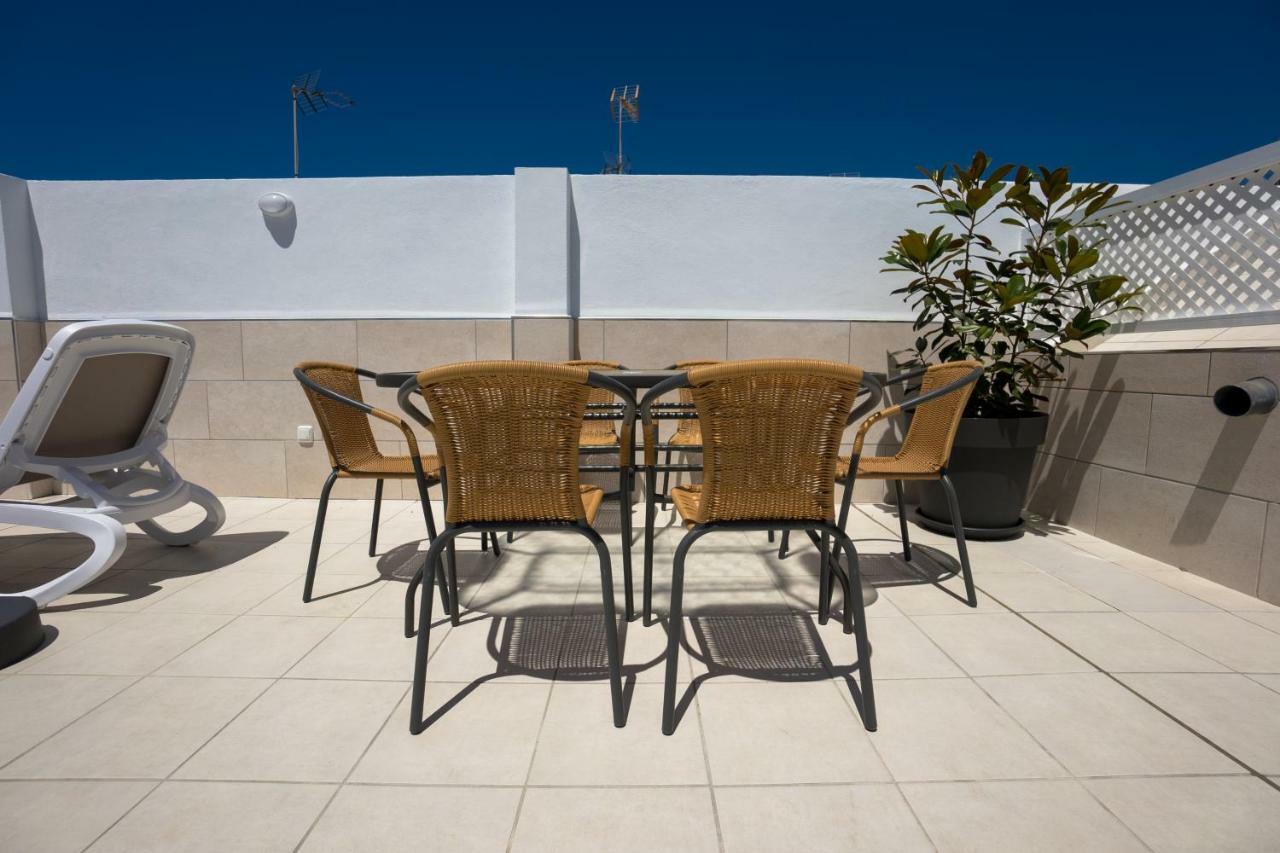 Apartamentos Mombasa 1 Planta Nerja Εξωτερικό φωτογραφία