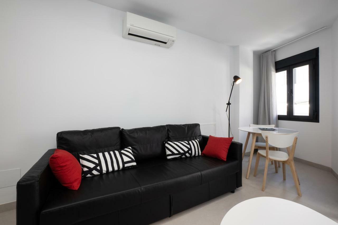 Apartamentos Mombasa 1 Planta Nerja Εξωτερικό φωτογραφία