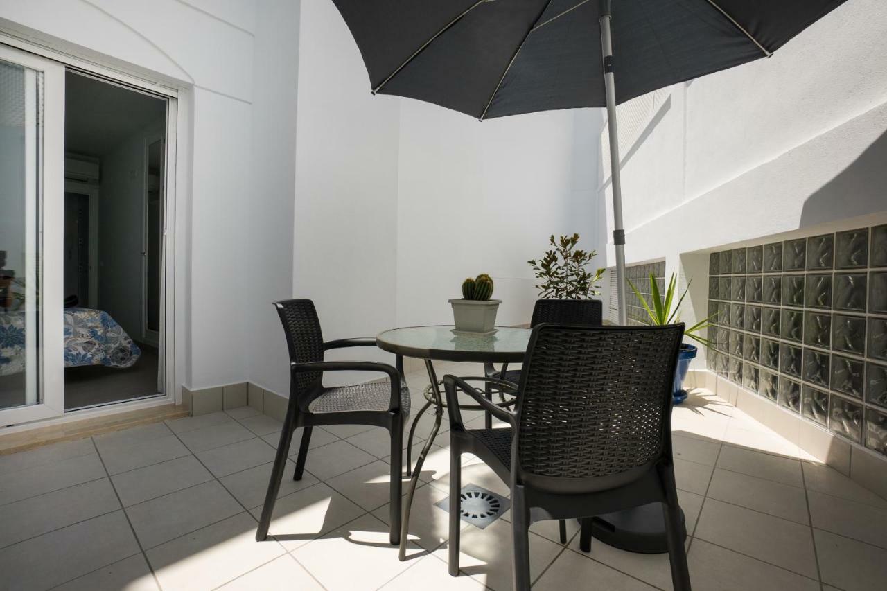 Apartamentos Mombasa 1 Planta Nerja Εξωτερικό φωτογραφία